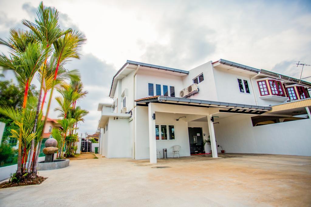 Kb50 Guesthouse Kuantan Eksteriør billede
